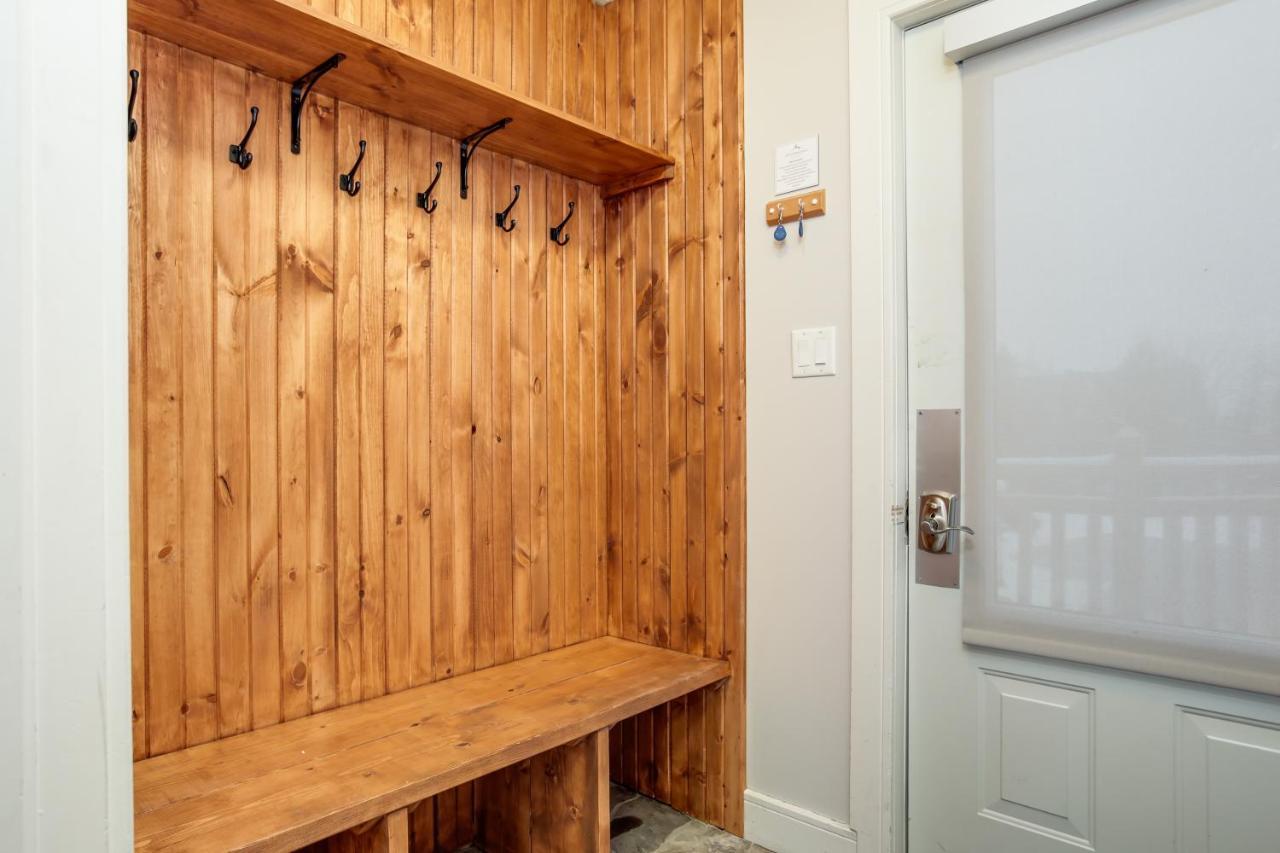 Beautiful & Bright 3 Bed Townhome Near Village Блу-Маунтінс Екстер'єр фото
